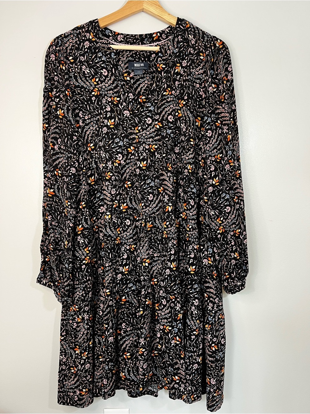 Anthropologie Maeve Black Floral V-Neck Long Sleeve Tiered Dress Women’s Large